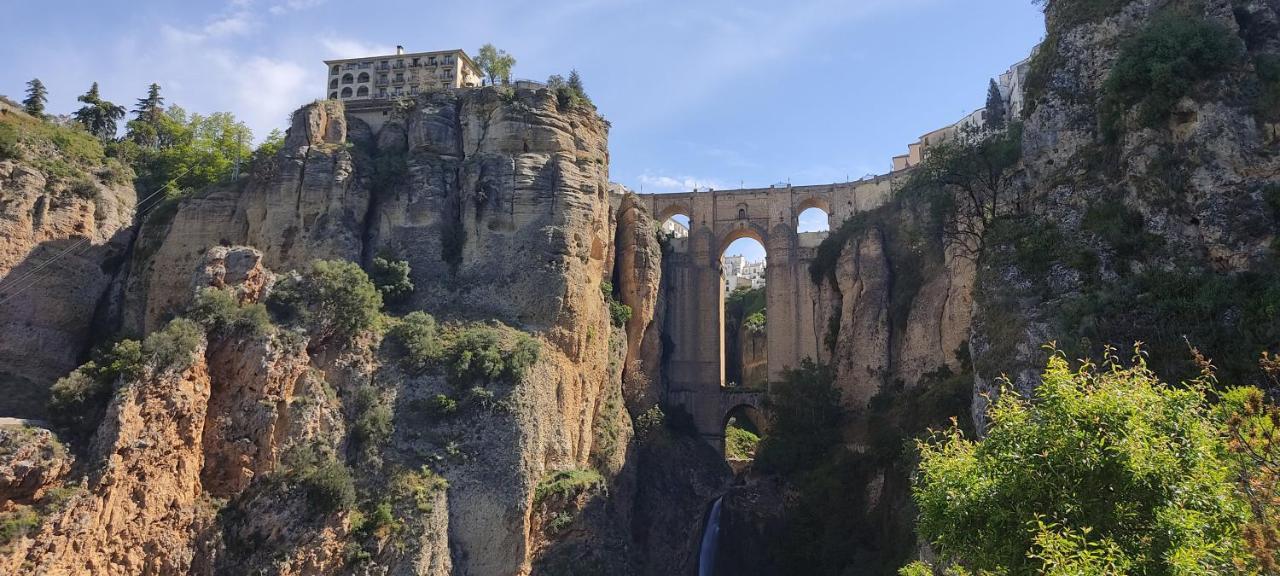 Parador De Ronda Hotell Exteriör bild