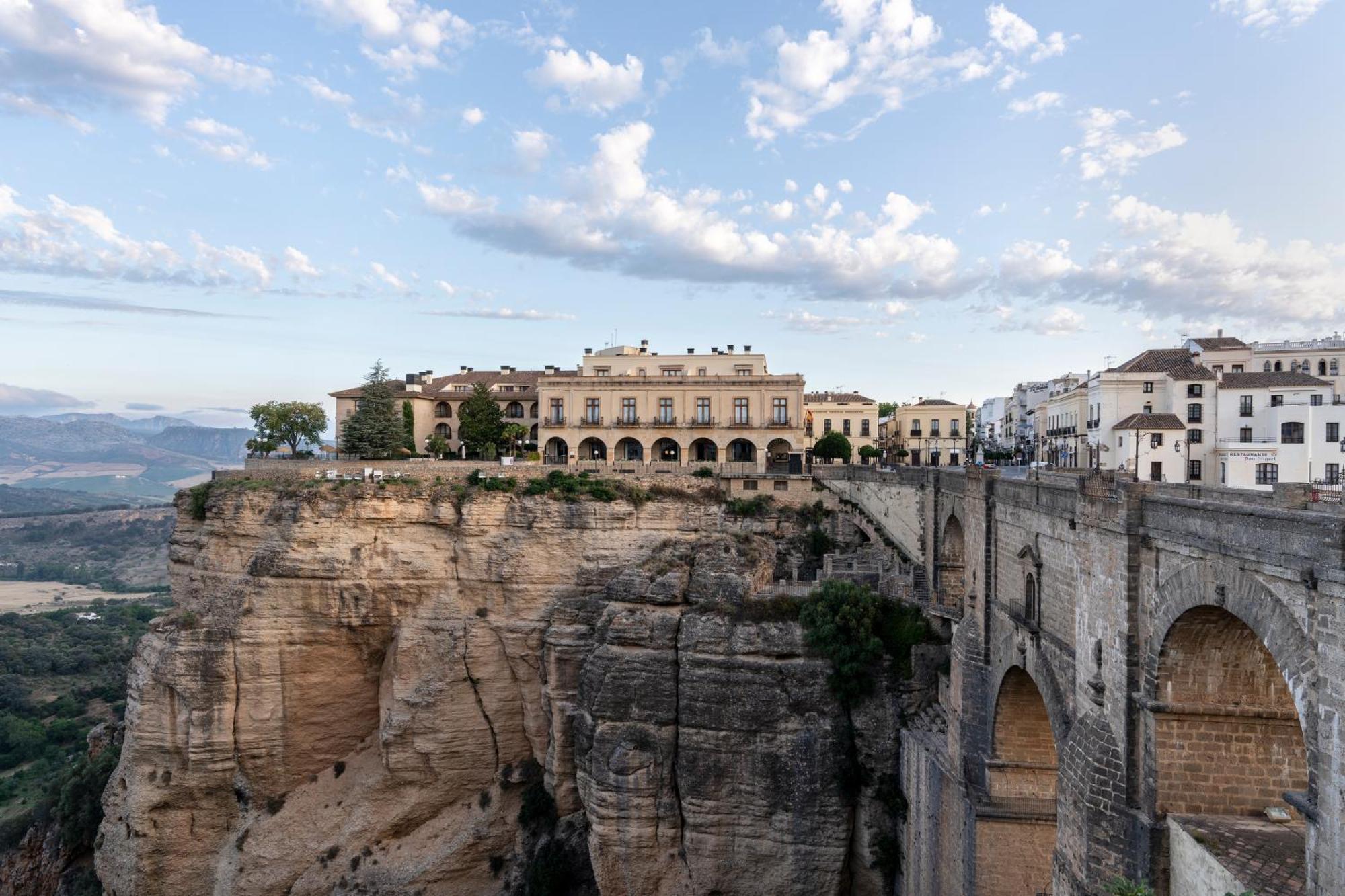 Parador De Ronda Hotell Exteriör bild